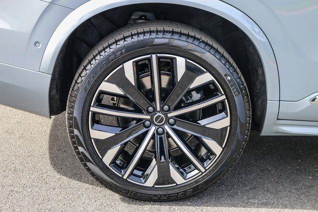 2026 Volvo XC90 Plus, B5 AWD Gas (mild hybrid), Gasoline, Bright, 7 Seats