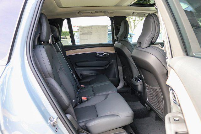 2026 Volvo XC90 Plus, B5 AWD Gas (mild hybrid), Gasoline, Bright, 7 Seats