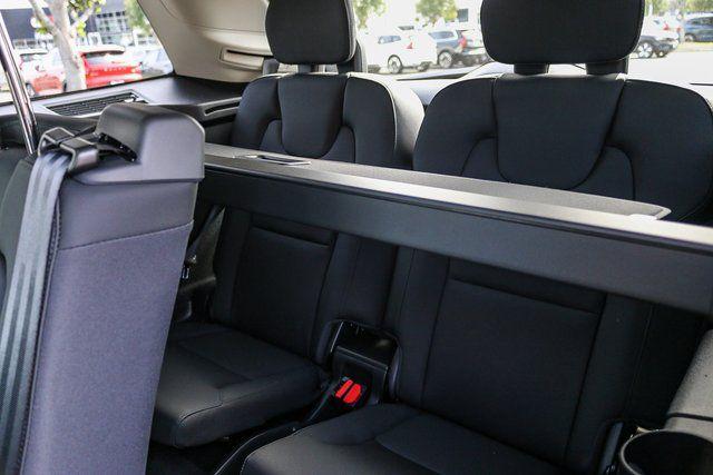 2026 Volvo XC90 Plus, B5 AWD Gas (mild hybrid), Gasoline, Bright, 7 Seats