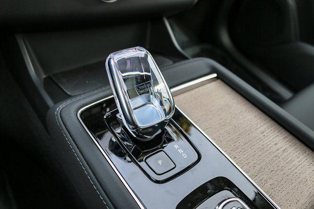 2026 Volvo XC90 Plus, B5 AWD Gas (mild hybrid), Gasoline, Bright, 7 Seats