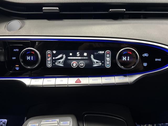 2024 Genesis GV70 3.5T AWD Sport