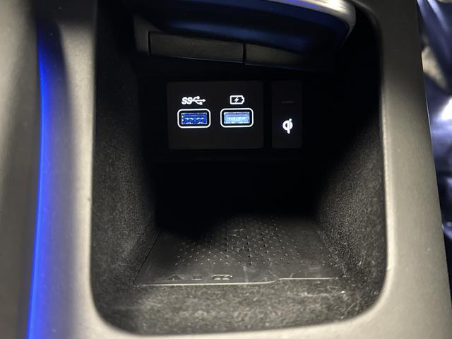 2024 Genesis GV70 3.5T AWD Sport