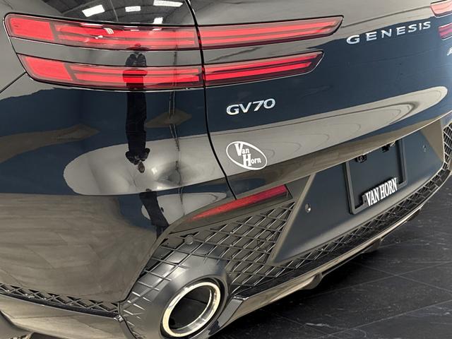 2024 Genesis GV70 3.5T AWD Sport