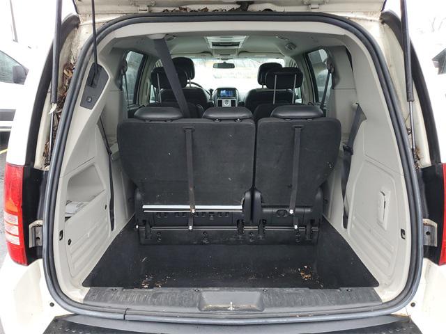 2010 Chrysler Town & Country Touring Plus