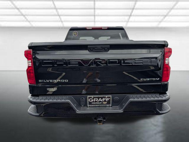 2026 Chevrolet Silverado 1500 2WD Crew Cab Short Bed Custom