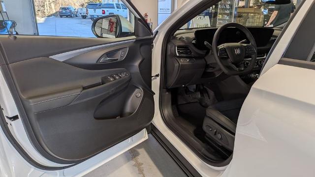 2026 Buick NV Preferred FWD