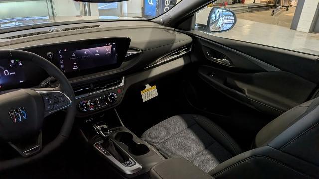 2026 Buick NV Preferred FWD