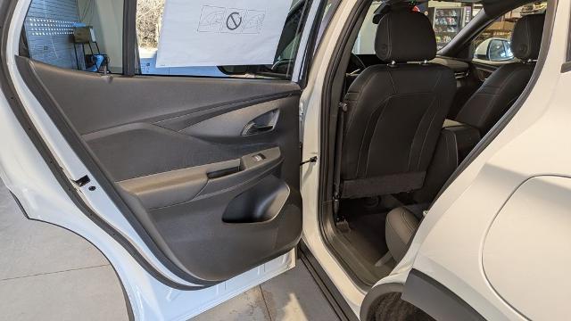 2026 Buick NV Preferred FWD