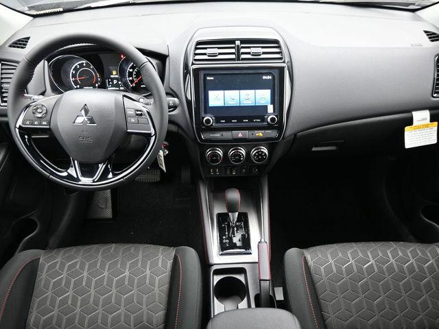 2026 Mitsubishi Outlander Sport 2.0 LE