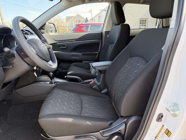 2026 Mitsubishi Outlander Sport 2.0 ES