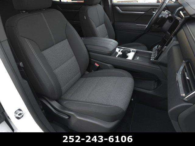 2025 GMC Acadia FWD Elevation