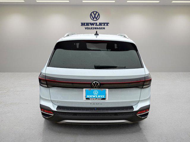 2026 Volkswagen Taos SE