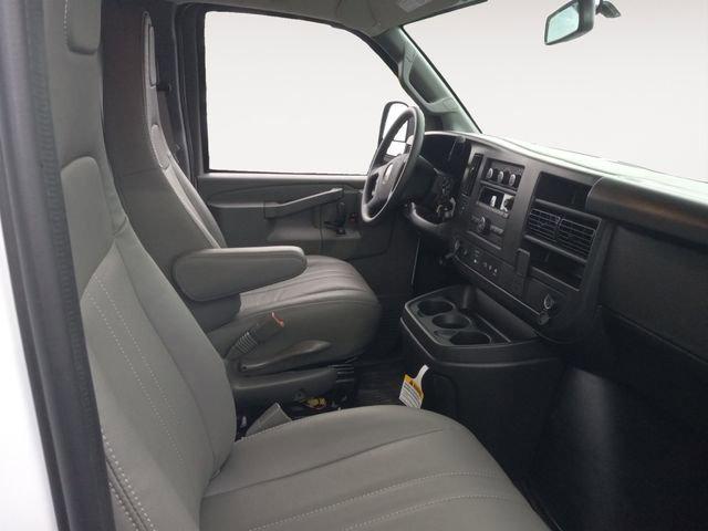 2025 Chevrolet Express Cargo Van RWD 2500 Extended Wheelbase WT