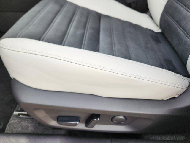 2026 Mitsubishi Outlander SE 1.5T S-AWC