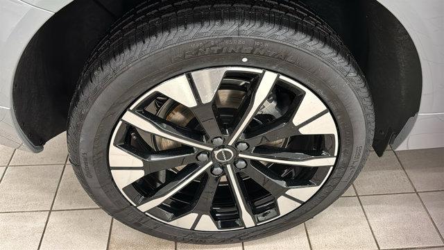 2026 Volvo XC60 Plug-In Hybrid Plus, T8 AWD Electric/Gasoline, Dark