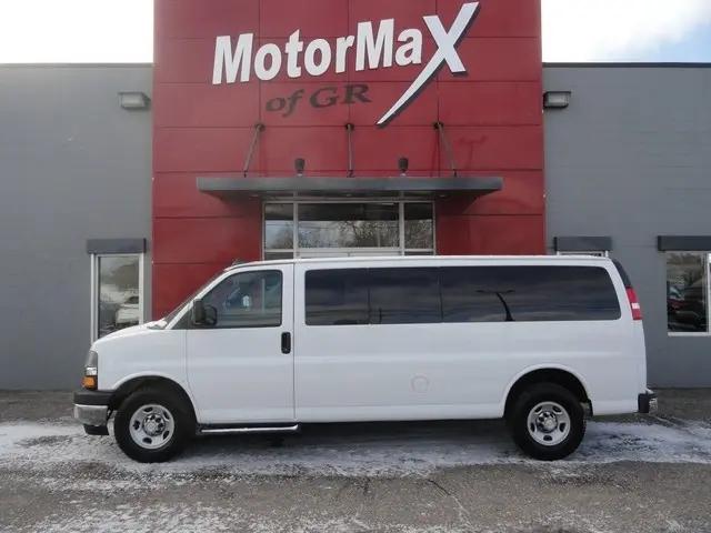 2019 Chevrolet Express LT