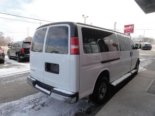 2019 Chevrolet Express LT