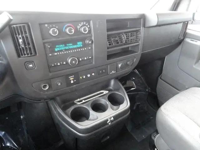 2019 Chevrolet Express LT