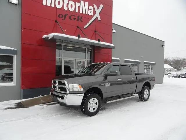 2018 Ram 3500 SLT Crew Cab 4x4 6'4" Box for sale in Grandville, MI