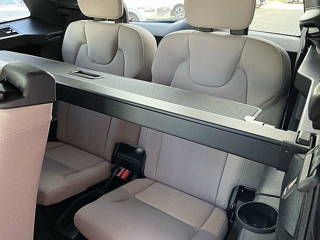 2026 Volvo XC90 Plus, B6 AWD Gas (mild hybrid), Gasoline, Bright, 7 Seats