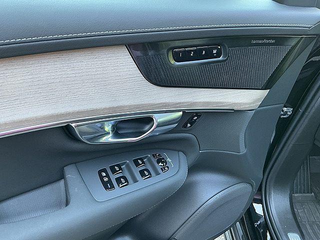 2026 Volvo XC90 Plug-In Hybrid Plus, T8 AWD, Electric/Gasoline, Bright, 7 Seats
