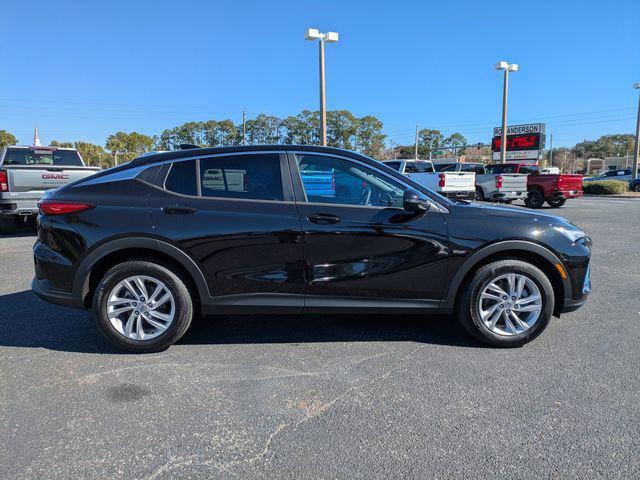 2026 Buick NV Preferred FWD