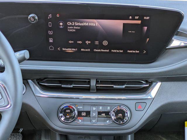 2026 Buick NV Preferred FWD