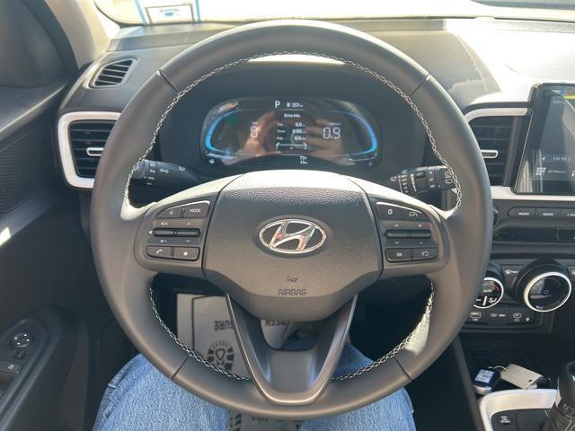 2026 Hyundai Venue SEL w/Two-Tone Roof