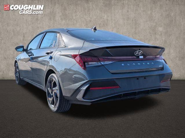 2026 Hyundai Elantra Hybrid SEL Sport