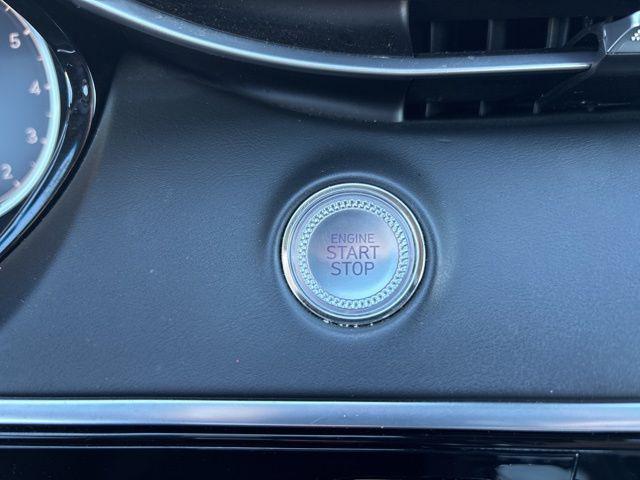 2025 Genesis GV70 2.5T AWD