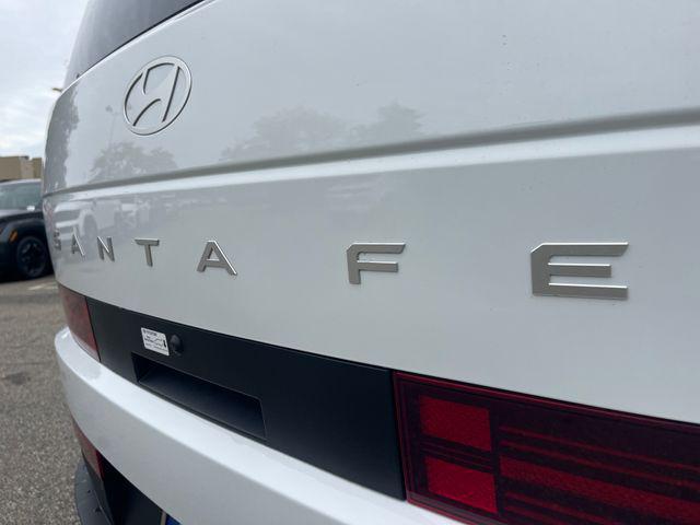 2026 Hyundai Santa Fe SE
