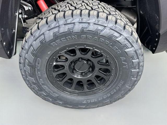 2026 Toyota Tundra SR5 CrewMax 5.5' Bed
