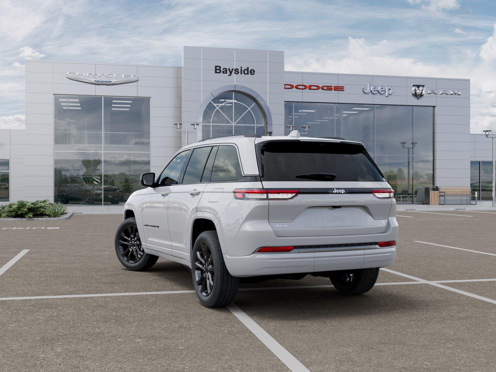 View vehicle photo 3