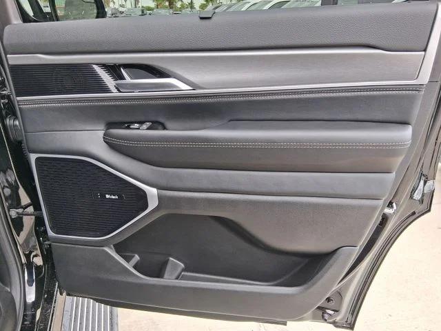 2026 Jeep Grand Wagoneer Limited Reserve 4x4