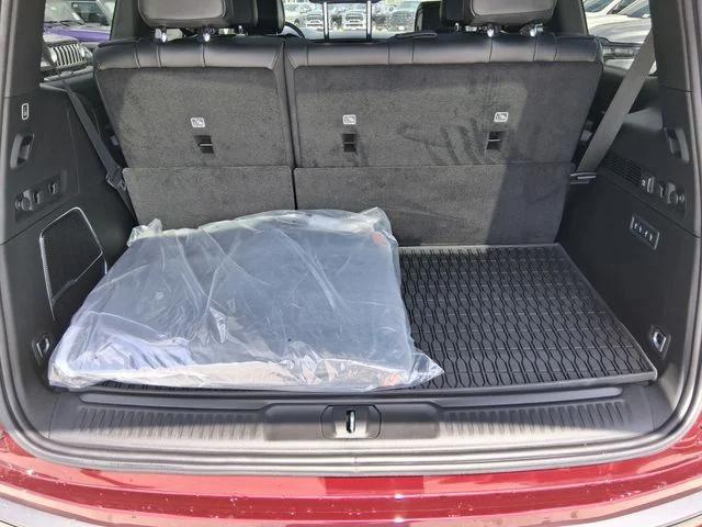 2026 Jeep Grand Wagoneer Limited Reserve 4x4