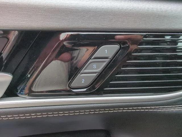 2026 Jeep Grand Wagoneer Limited Reserve 4x4