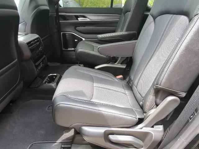 2026 Jeep Grand Wagoneer Limited Reserve 4x4