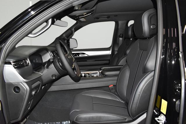 2026 Jeep Grand Wagoneer Limited Altitude 4x4