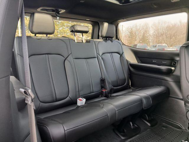 2026 Jeep Grand Wagoneer 4x4