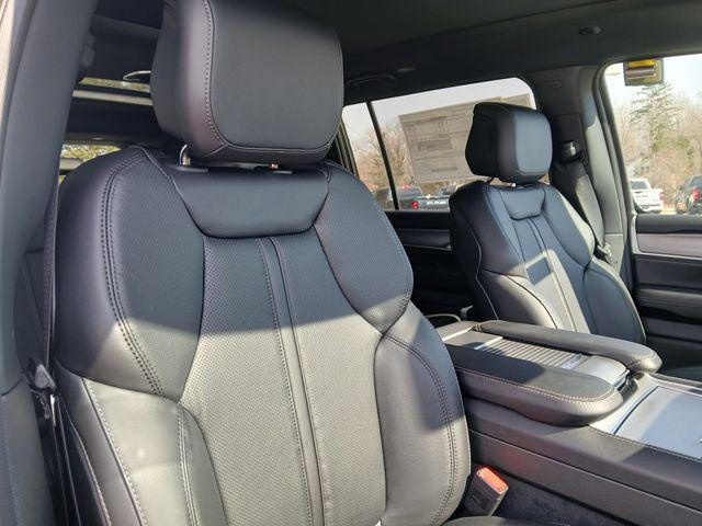 2026 Jeep Grand Wagoneer 4x4