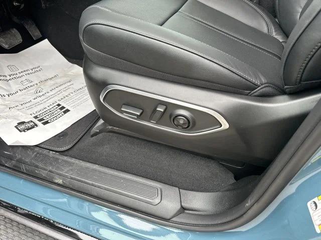 2026 Jeep Grand Wagoneer Limited Altitude 4x4