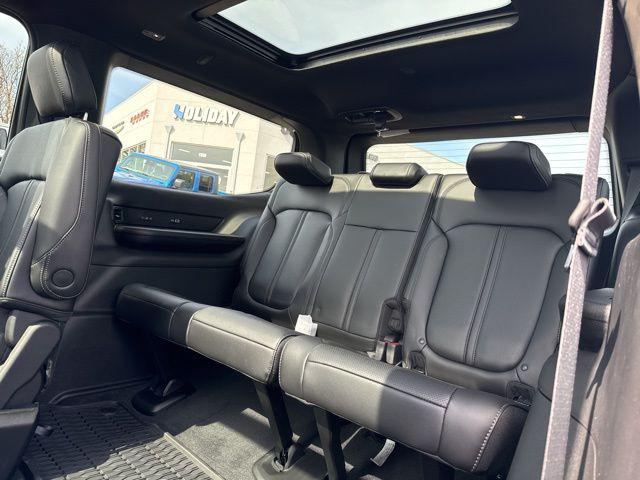 2026 Jeep Grand Wagoneer Upland