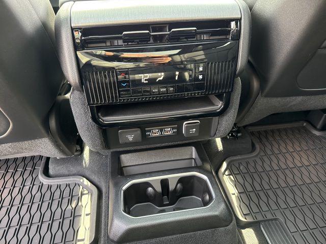2026 Jeep Grand Wagoneer Upland