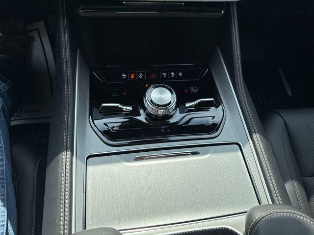 2026 Jeep Grand Wagoneer Upland