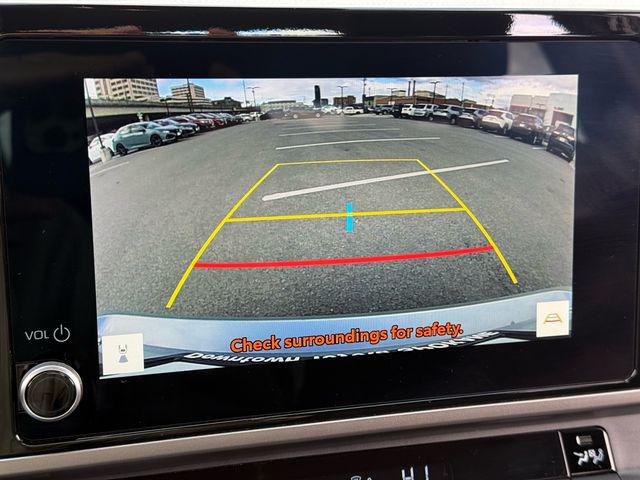 2025 Toyota Camry LE - Photo 16