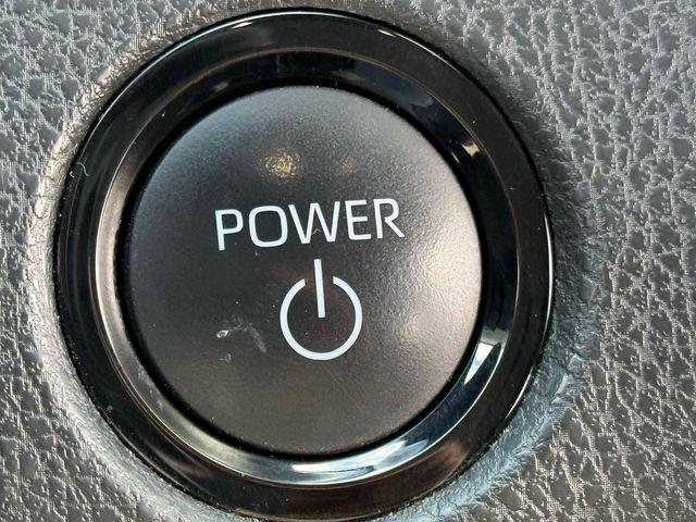 2025 Toyota Camry LE - Photo 22