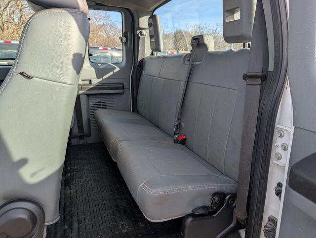2011 Ford F-550 XL