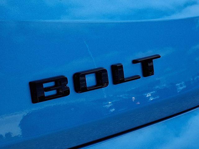 2027 Chevrolet Bolt RS FWD