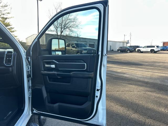 2024 Ram 2500 Big Horn Crew Cab 4x4 6'4" Box