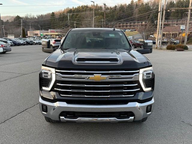2024 Chevrolet Silverado 2500HD 4WD Crew Cab Standard Bed LTZ